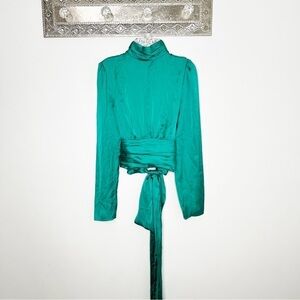 Slate & Willow Green Satin Open Back High Neck Long Sleeve Blouse XS